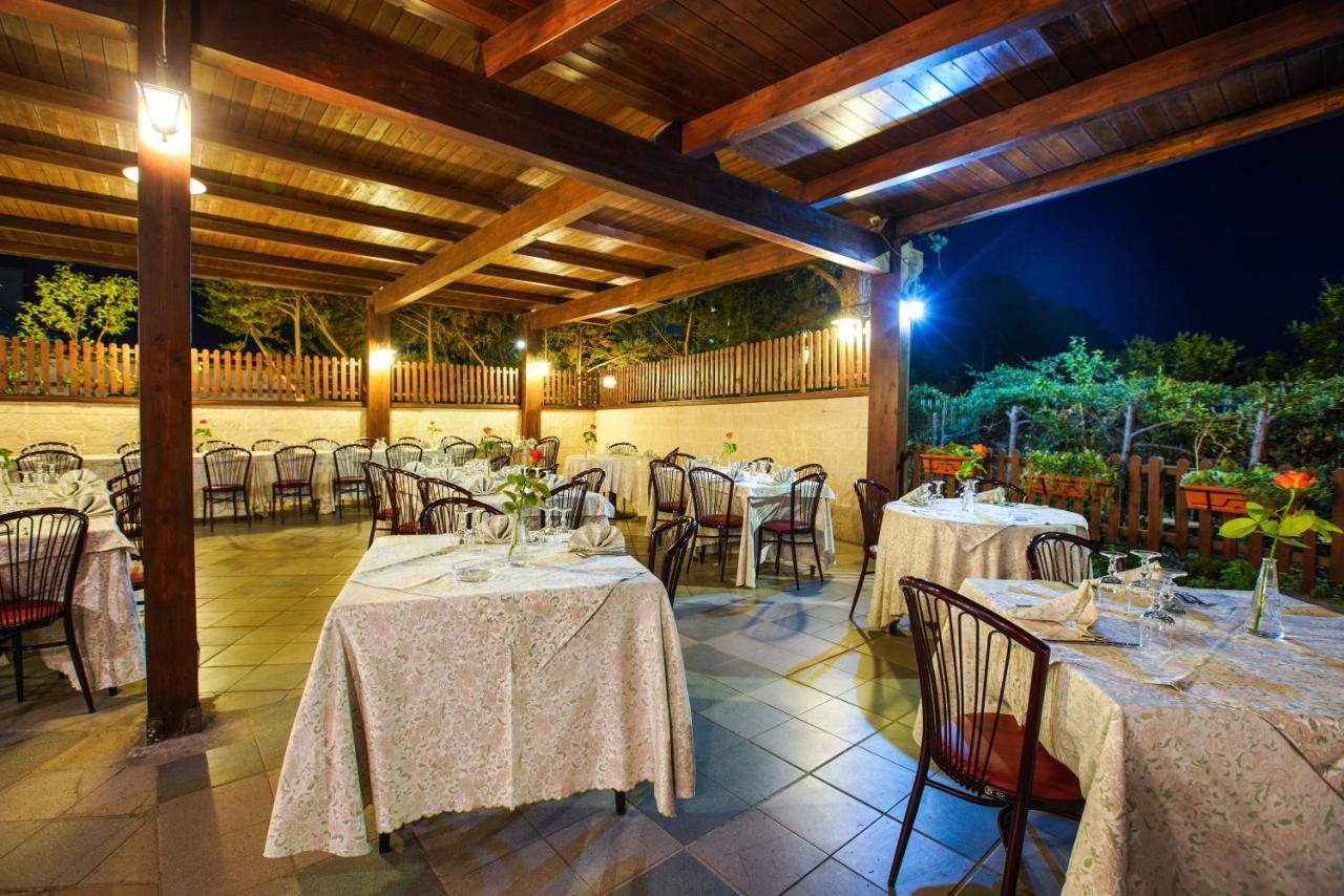 Hotel Murgia 산테라모 인 콜레 외부 사진