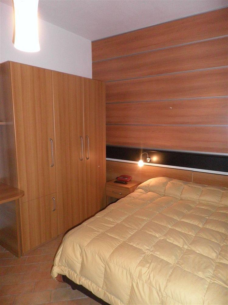 Hotel Murgia 산테라모 인 콜레 외부 사진